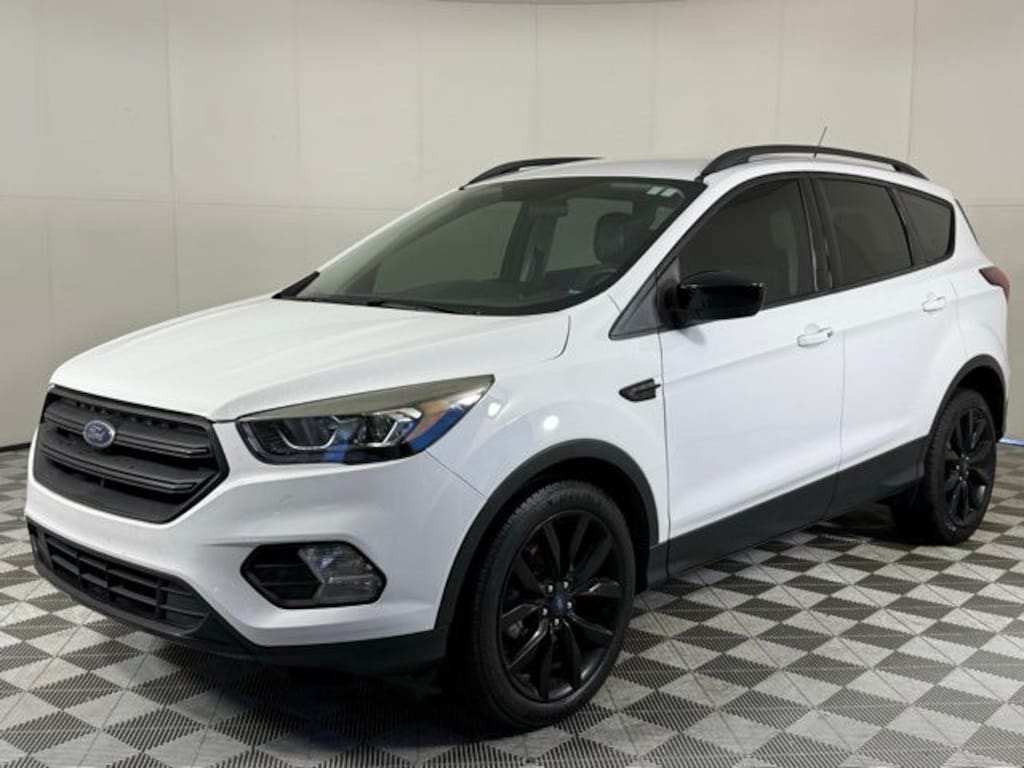 Used 2019 Ford Escape SE SUV