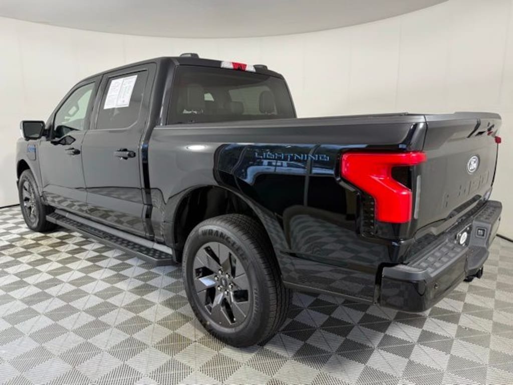 Used 2025 Ford F-150 Lightning Flash Truck SuperCrew Cab
