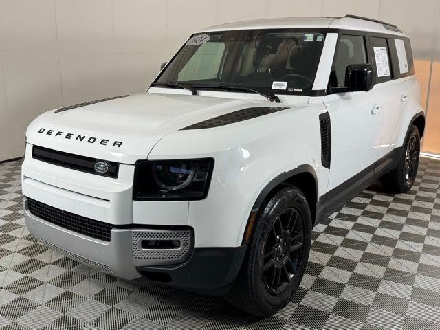 2024 Land Rover Defender S 110 photo 2