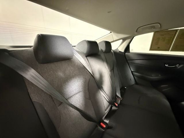2024 Honda Accord LX - Photo 33