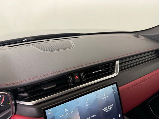 2026 Jaguar F-Pace R-Dynamic S - Photo 32