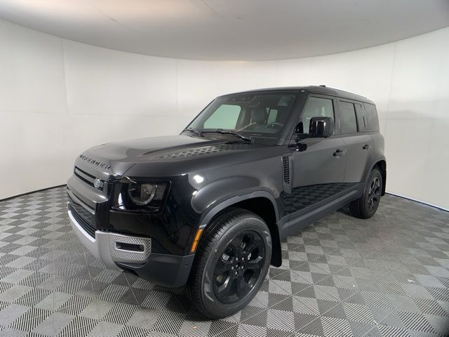 2025 Land Rover Defender 110 S photo 2