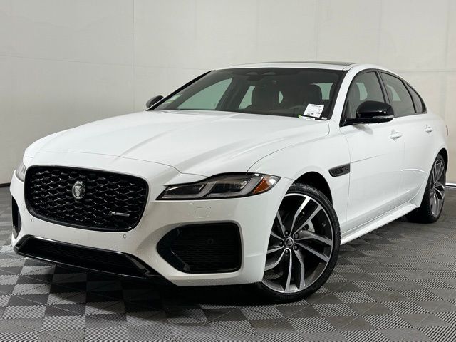 2024 Jaguar XF R-Dynamic SE