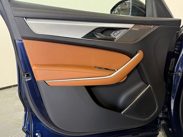 2026 Jaguar F-Pace R-Dynamic S - Photo 25