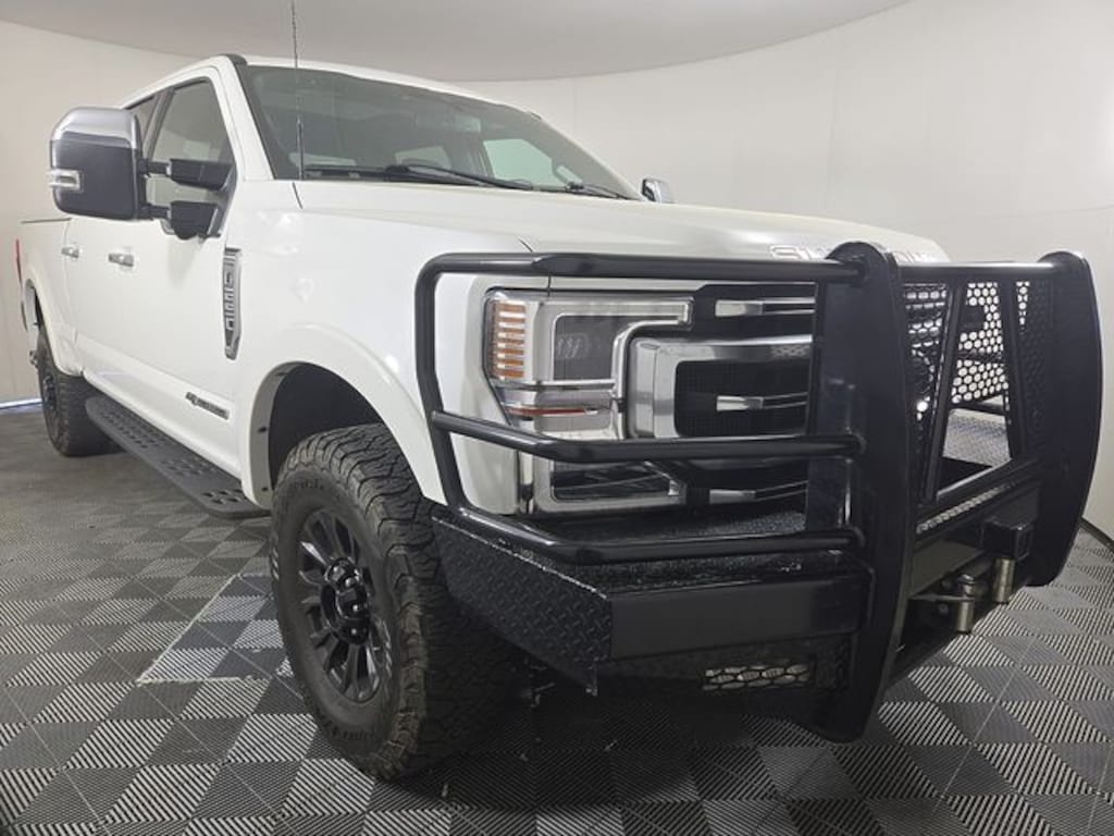 Used 2022 Ford F-250SD Platinum Truck