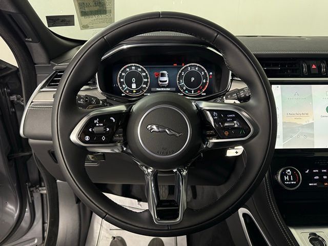 2026 Jaguar F-Pace R-Dynamic S - Photo 39