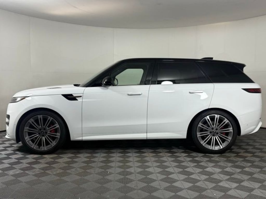 Used 2024 Land Rover Range Rover Sport Dynamic SUV