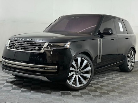 2023 Land Rover Range Rover SE SUV