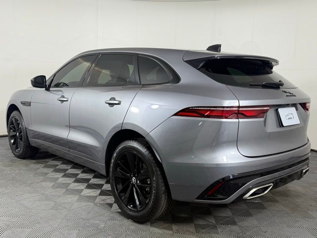 2025 Jaguar F-PACE P400 R-Dynamic S photo 3