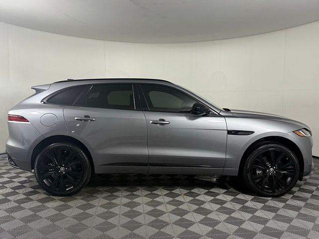 2026 Jaguar F-Pace R-Dynamic S - Photo 9