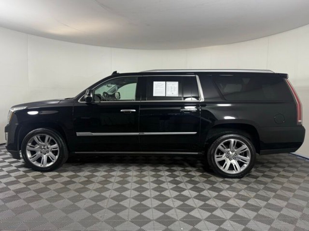 Used 2017 Cadillac Escalade ESV Premium SUV