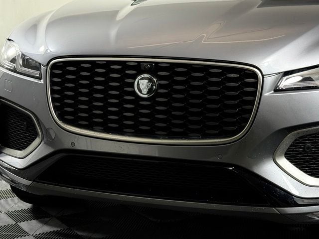 2026 Jaguar F-Pace R-Dynamic S - Photo 11