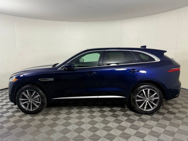 2026 Jaguar F-PACE P250 R-Dynamic S photo 2