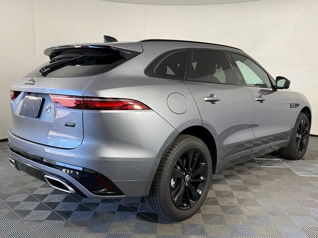 2026 Jaguar F-Pace R-Dynamic S - Photo 7