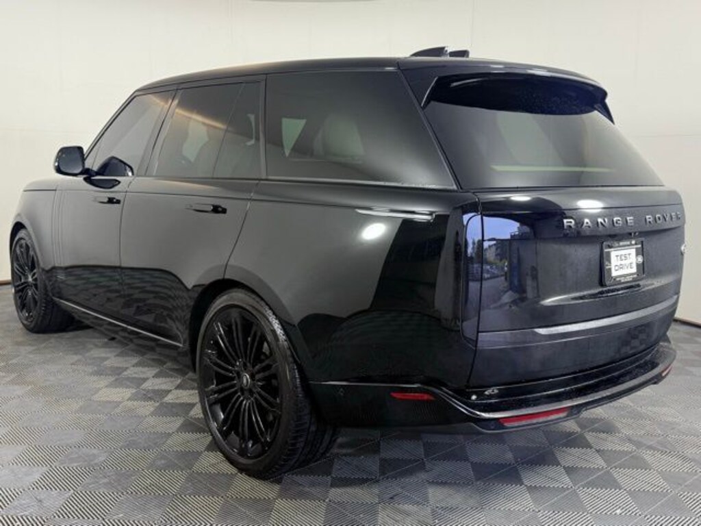 Used 2023 Land Rover Range Rover SE SUV
