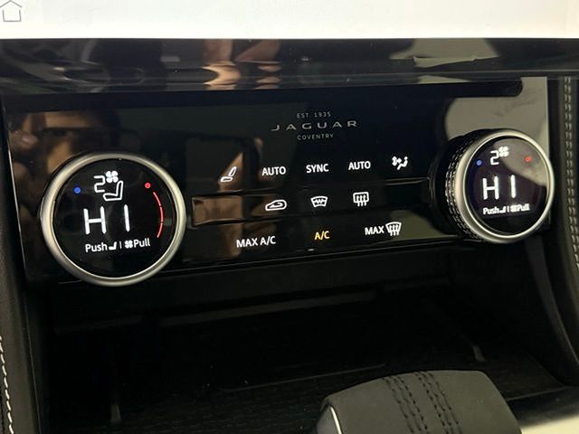 2026 Jaguar F-Pace R-Dynamic S - Photo 36