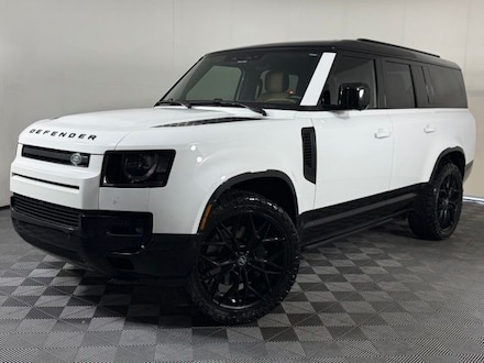 2025 Land Rover Defender 130 X-Dynamic SE SUV