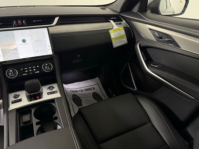 2026 Jaguar F-Pace R-Dynamic S - Photo 24