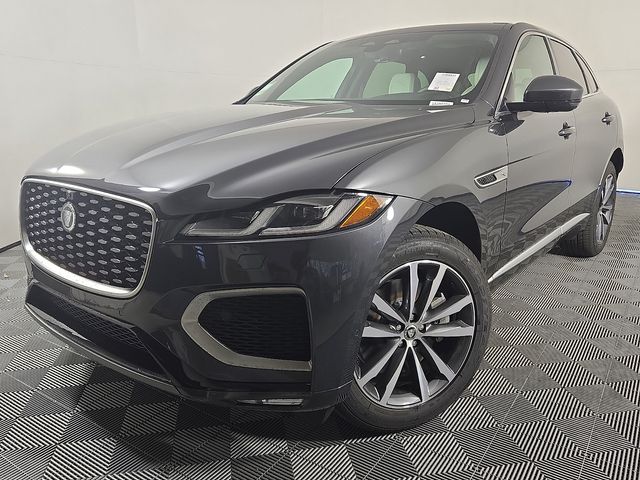 2026 Jaguar F-PACE P250 R-Dynamic S's photo