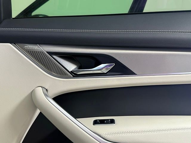 2026 Jaguar F-Pace R-Dynamic S - Photo 33