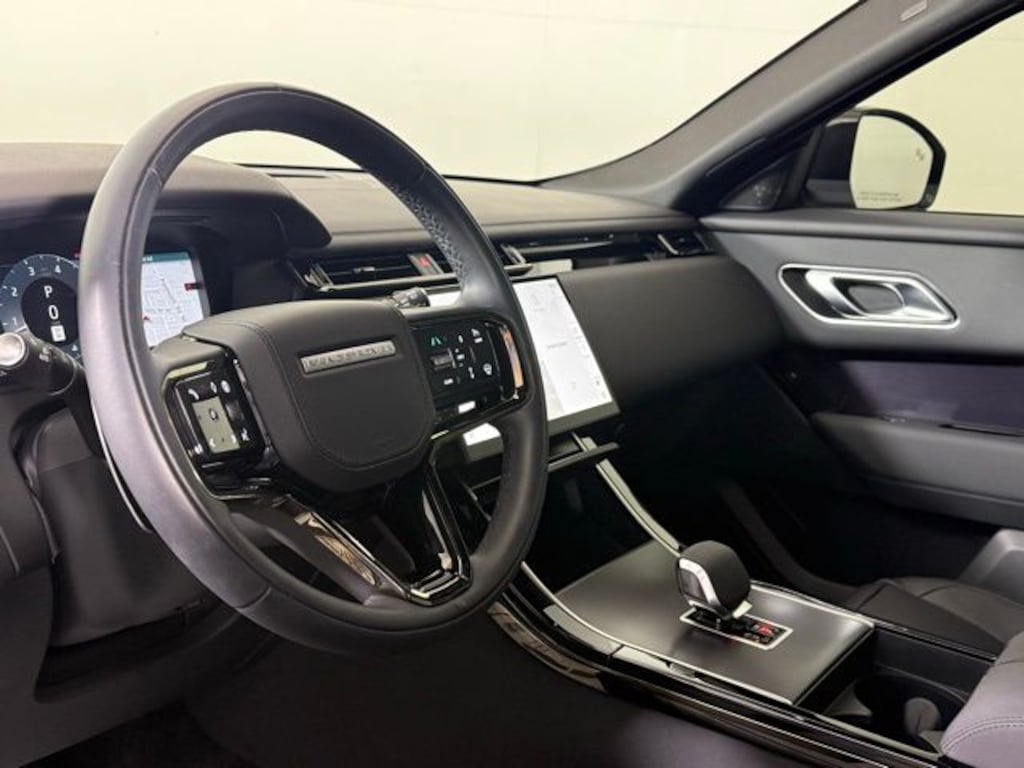 Used 2026 Land Rover Range Rover Velar Dynamic SE SUV