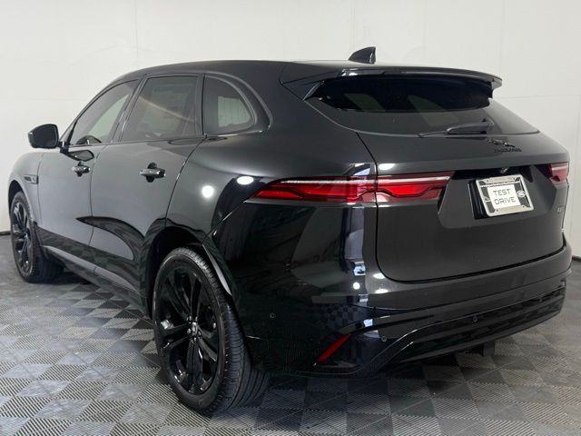 2026 Jaguar F-PACE P250 R-Dynamic S photo 4