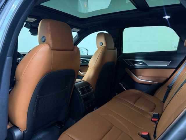 2026 Jaguar F-Pace R-Dynamic S - Photo 19