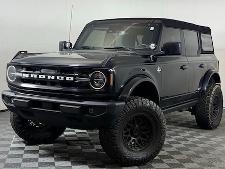 2023 Ford Bronco Outer Banks SUV