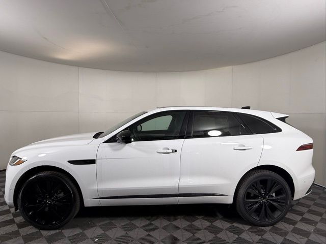 2025 Jaguar F-PACE R-Dynamic S photo 2
