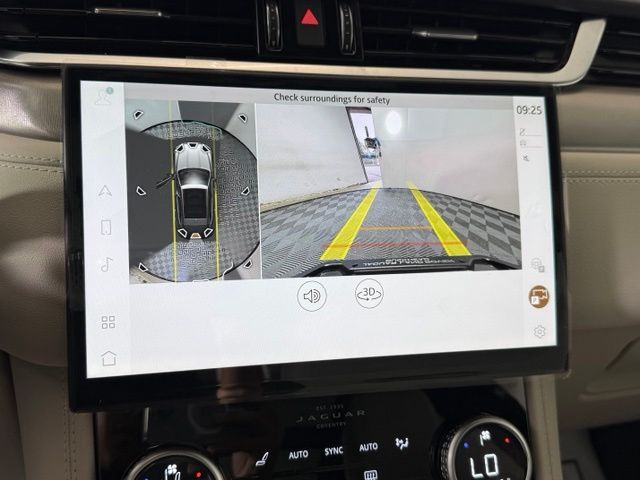 2026 Jaguar F-Pace R-Dynamic S - Photo 32