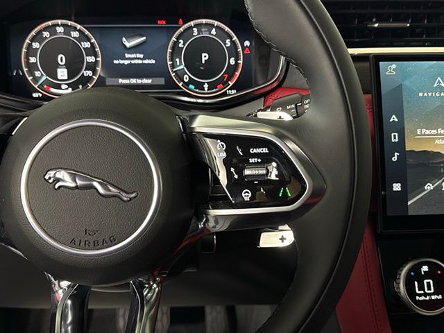2026 Jaguar F-Pace R-Dynamic S - Photo 41