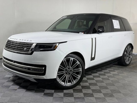 2025 Land Rover Range Rover SE SUV