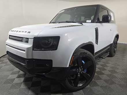 2022 Land Rover Defender 90 V8 SUV