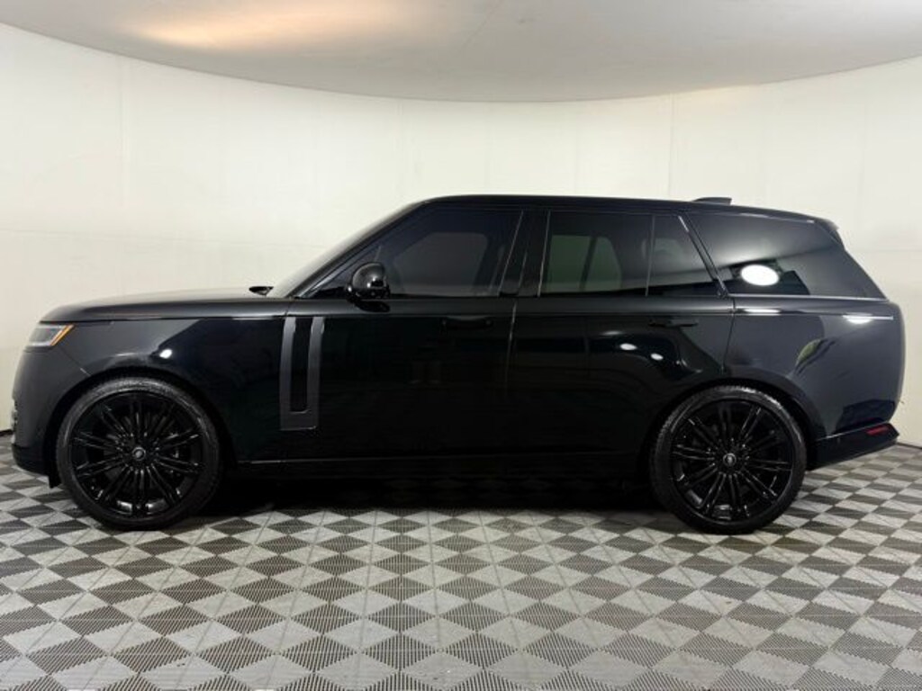 Used 2023 Land Rover Range Rover SE SUV