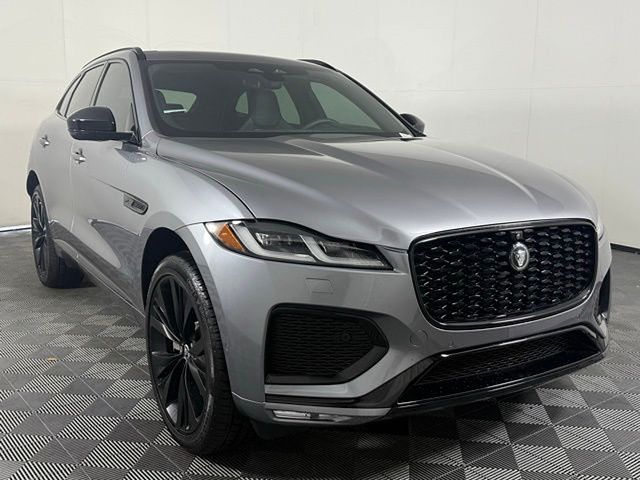 2026 Jaguar F-Pace R-Dynamic S - Photo 10