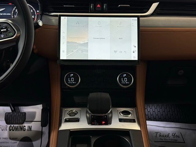 2026 Jaguar F-Pace R-Dynamic S - Photo 22