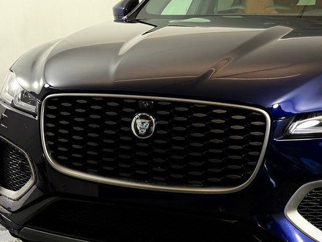 2026 Jaguar F-Pace R-Dynamic S - Photo 10
