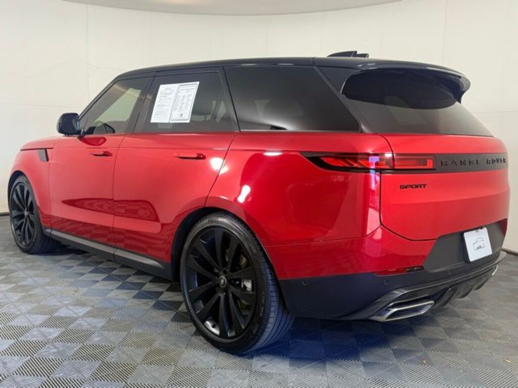 Used 2025 Land Rover Range Rover Sport SE SUV