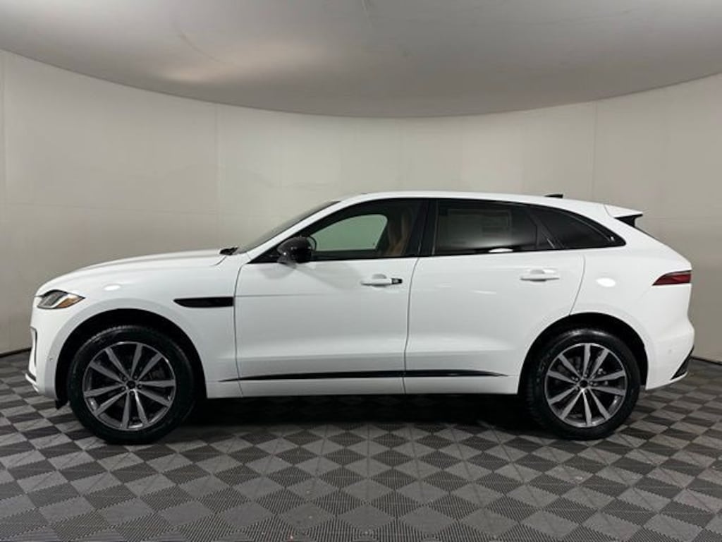 New 2026 Jaguar F-PACE P400 R-Dynamic S SUV