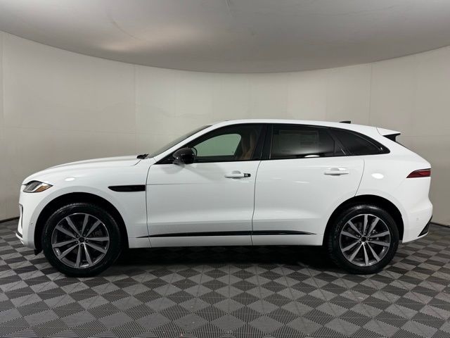 2026 Jaguar F-PACE P400 R-Dynamic S photo 2