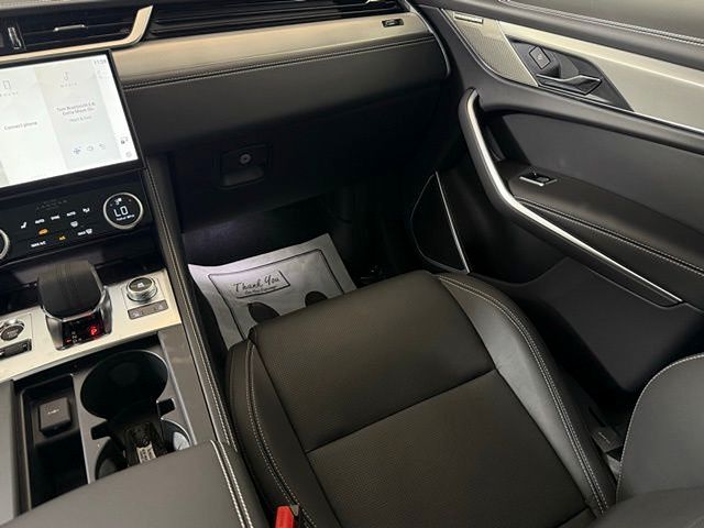 2026 Jaguar F-Pace R-Dynamic S - Photo 24