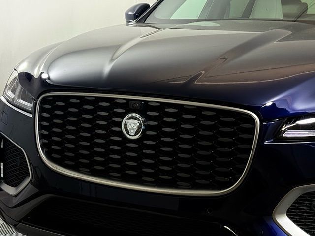 2026 Jaguar F-Pace R-Dynamic S - Photo 12