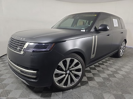 2025 Land Rover Range Rover SE SUV
