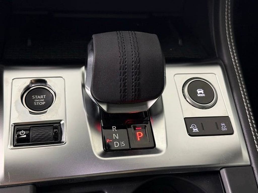 2026 Jaguar F-Pace R-Dynamic S - Photo 33