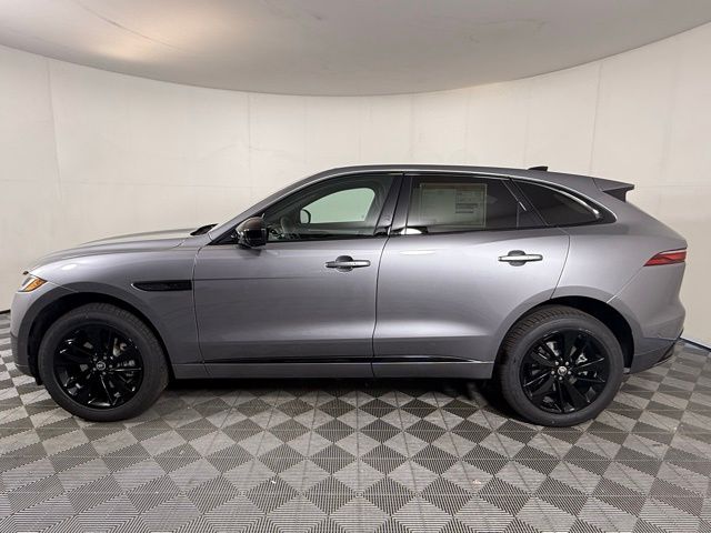 2025 Jaguar F-PACE P250 photo 3