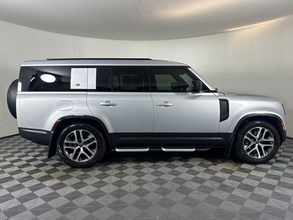 Used 2023 Land Rover Defender 130 SE SUV