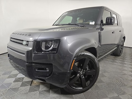 2025 Land Rover Defender 110 V8 SUV