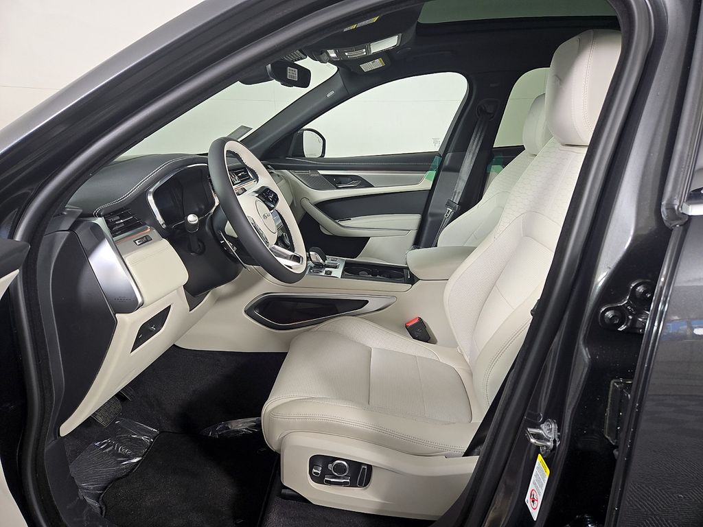 2026 Jaguar F-Pace R-Dynamic S - Photo 9