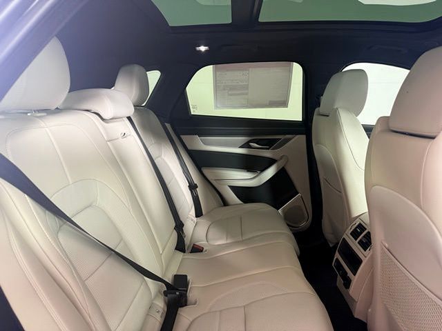 2026 Jaguar F-Pace R-Dynamic S - Photo 30