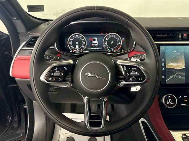 2026 Jaguar F-Pace R-Dynamic S - Photo 39